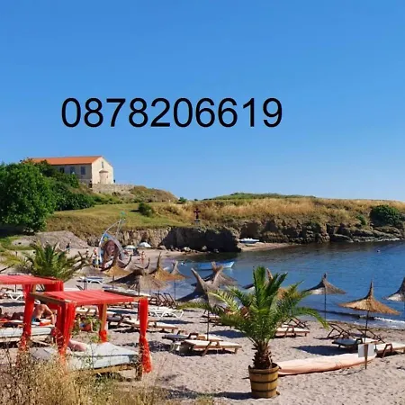 Penthouse Vasiliko In *