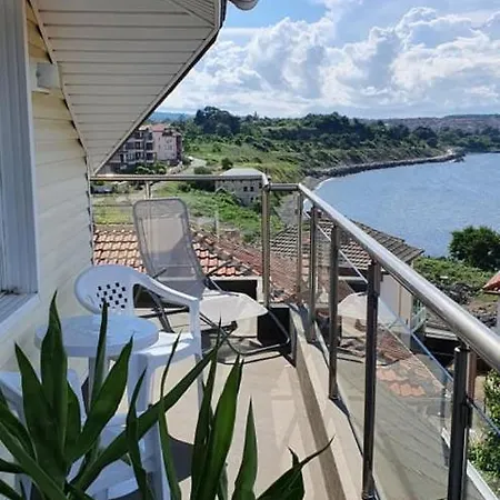 Penthouse Vasiliko In